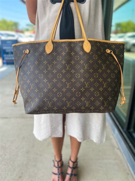 louis vuitton monogram theda gm|louis vuitton gm neverfull.